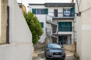 Apartments with a parking space Sibenik - 21075